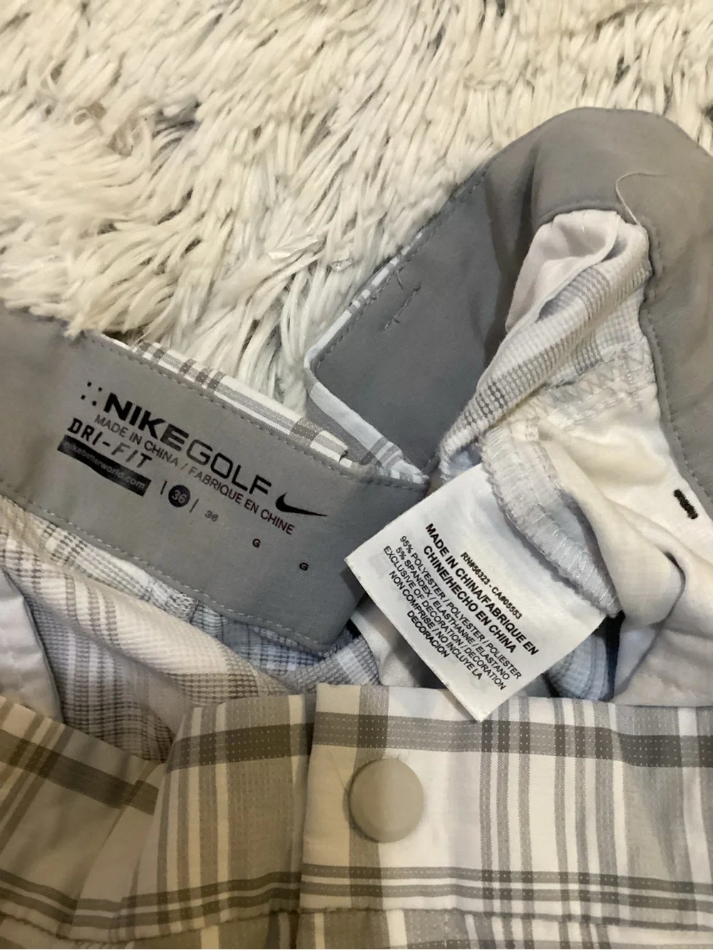 Nike Golf Men’s Dri-FIT Plaid Golf Shorts Gray White Size 36